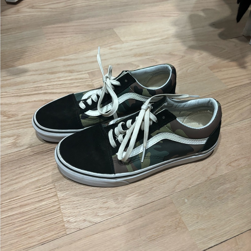Vans sneakers